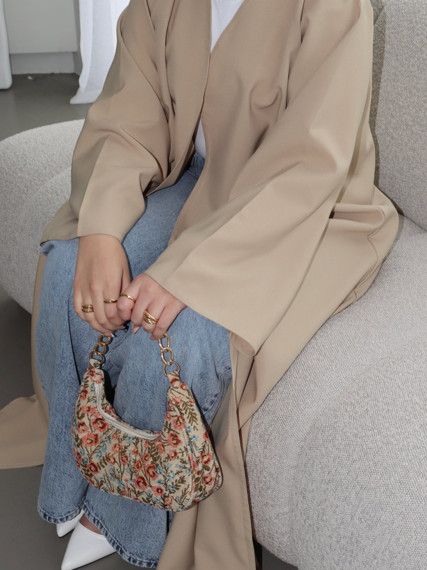 ARYA ABAYA - BEIGE