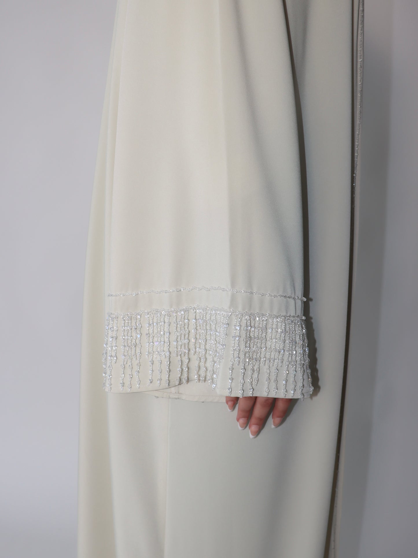 JANNAH ABAYA - BEIGE